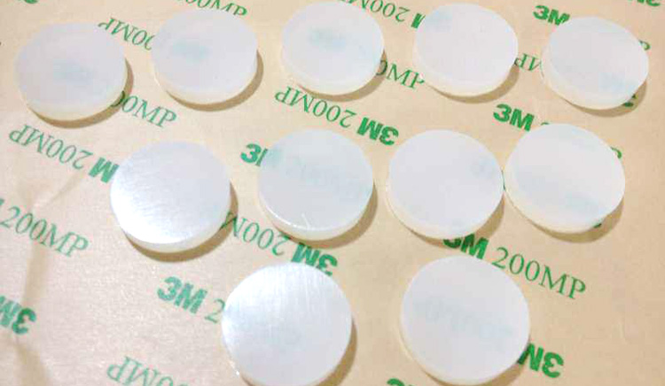 液態和固態硅膠做出來的產品有什么區別？